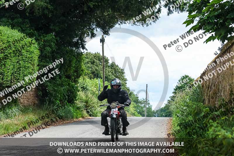 Vintage motorcycle club;eventdigitalimages;no limits trackdays;peter wileman photography;vintage motocycles;vmcc banbury run photographs